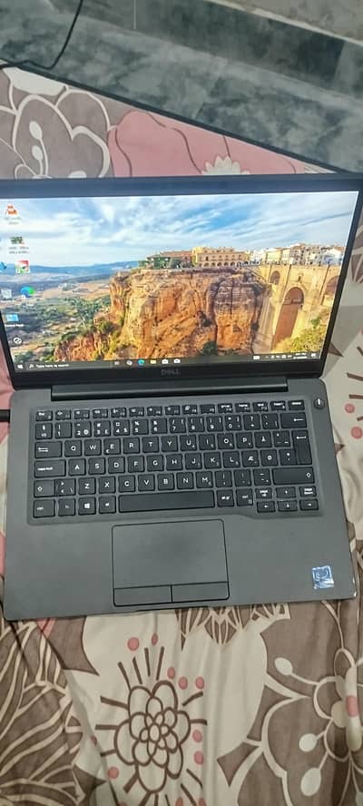 dell latitude 7300 i5 8th