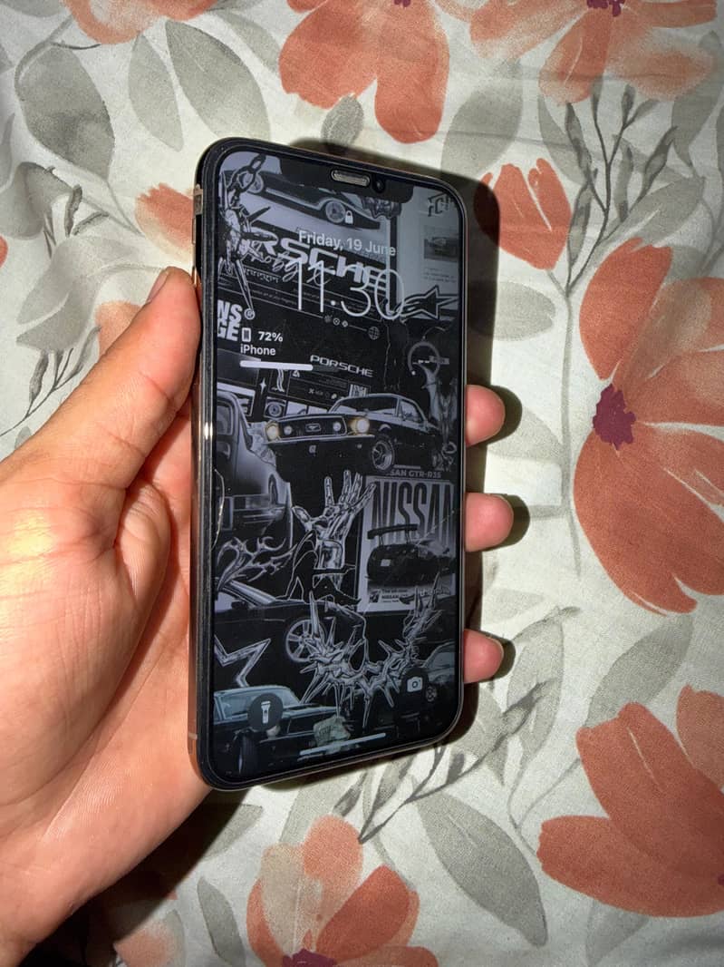 iPhone XS 1