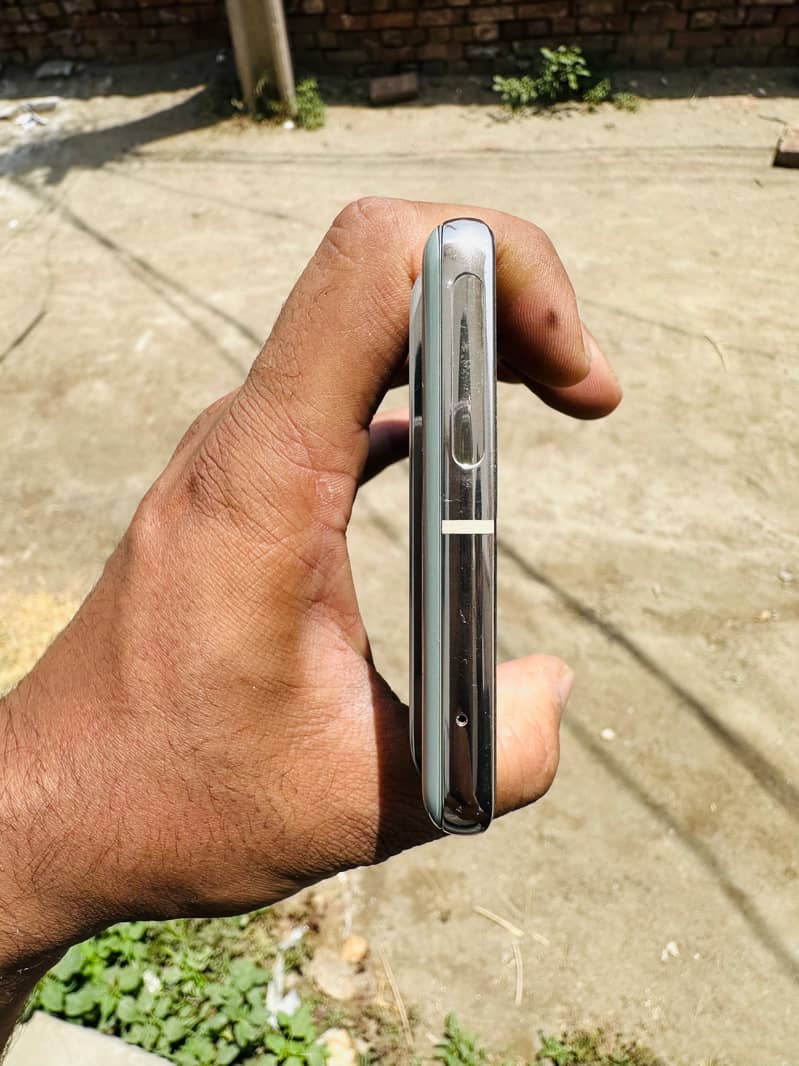 Google Pixel 7 Pro 2
