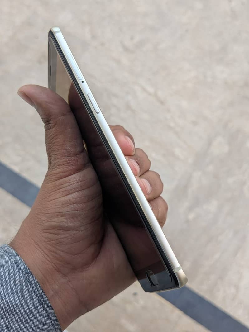 One Plus 3T 2
