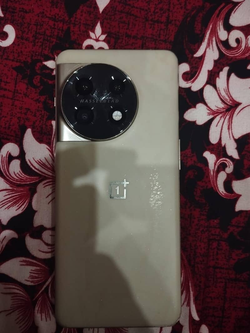 One Plus 11 1