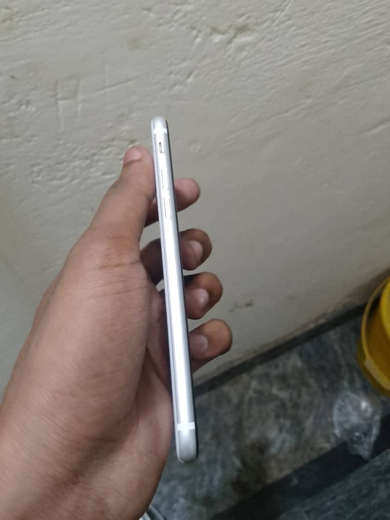 Apple iPhone SE 2