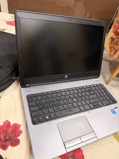 HP Laptop 650