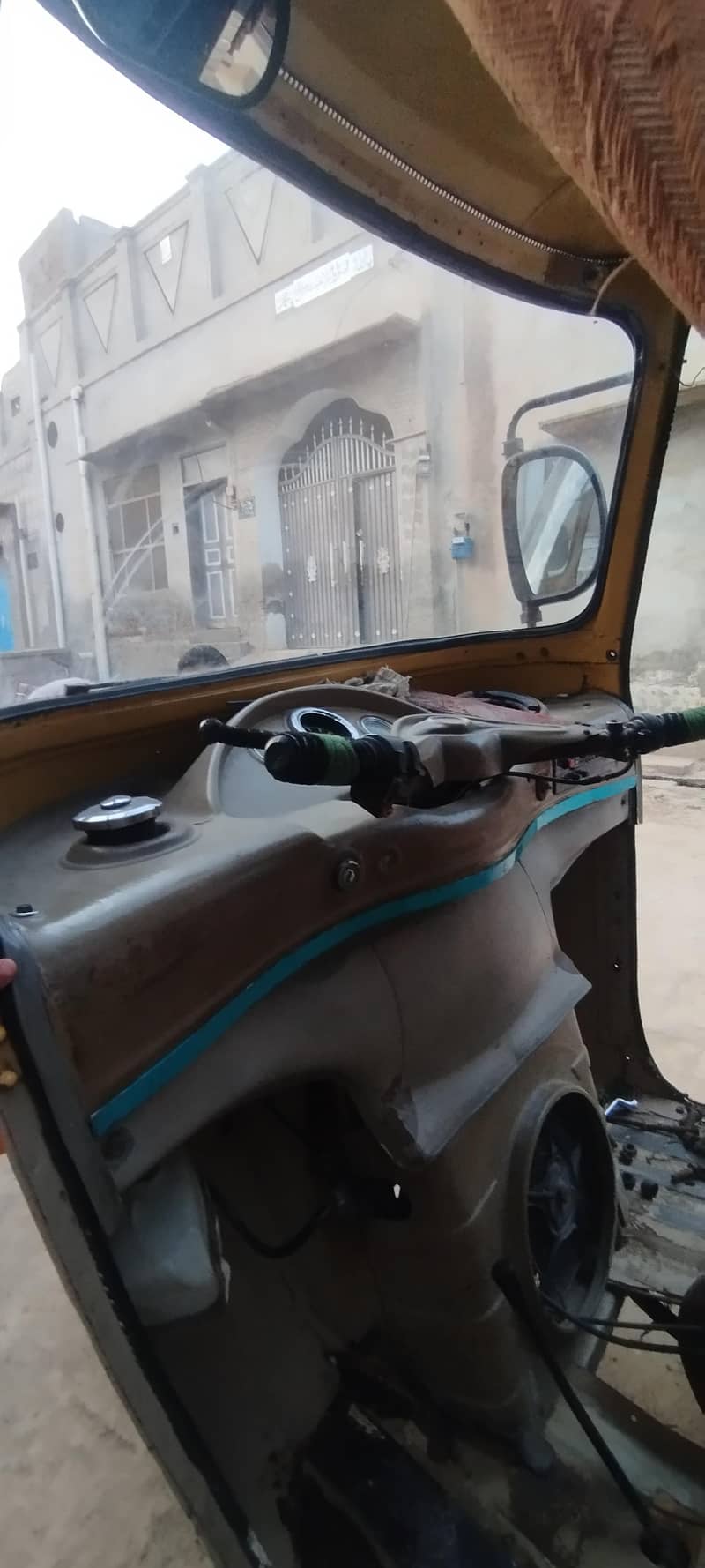Auto Rickshaw 1