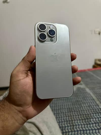 Apple iPhone 15 Pro Factory Unlock