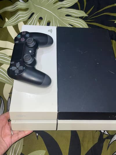 PS4 500GB with 1 Controller