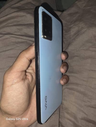 Vivo Y33s