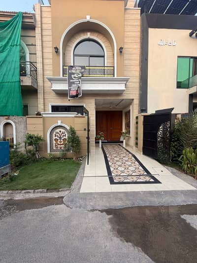 3.5 Marla Brand New House Available For Sale In F/10 At Ideal Location