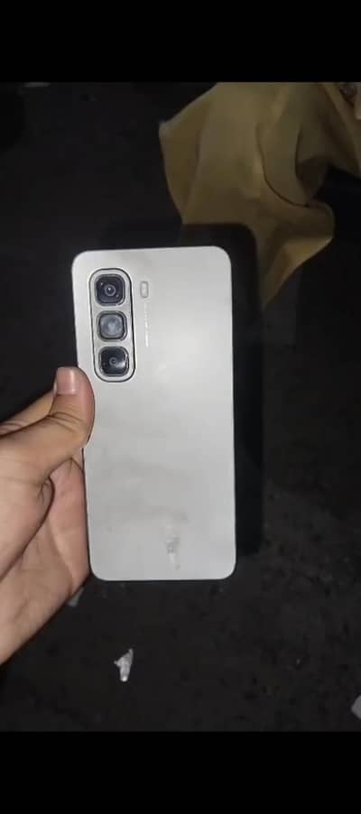 Infinix Hot 50 Pro