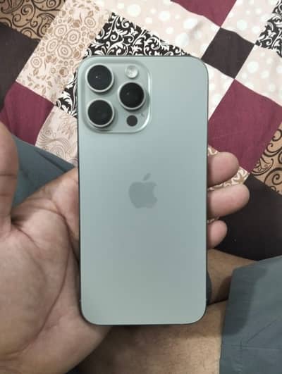 Apple iPhone 15 Pro Max