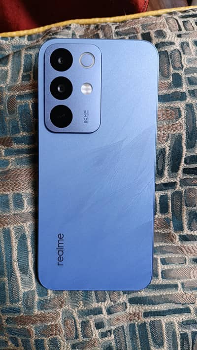 Realme c85