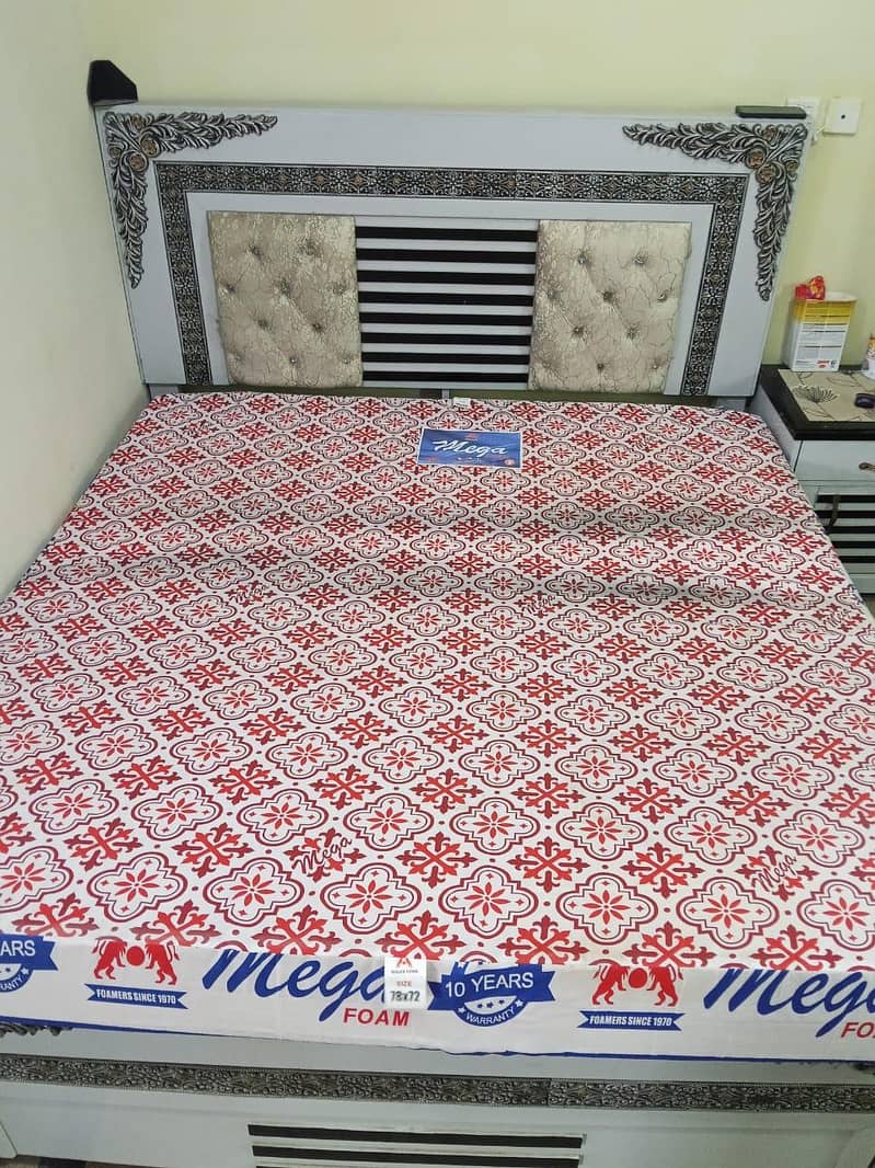 Mega Foam 0