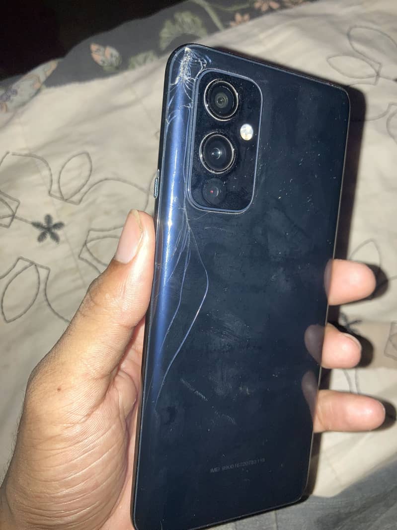 One Plus 9 4