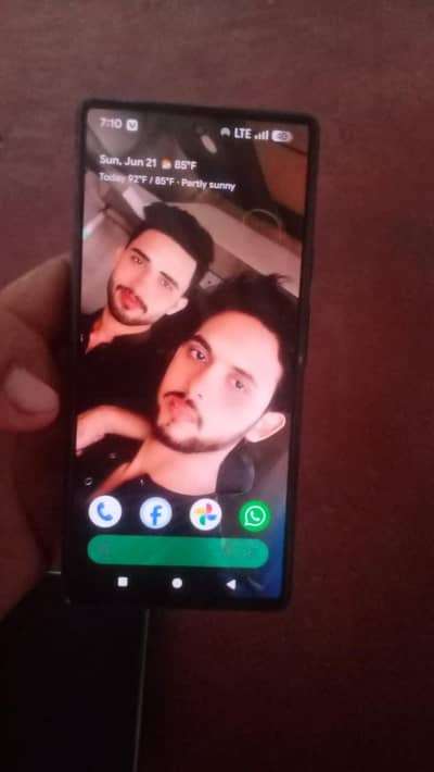 Google Pixel 6 8.128 only mobile