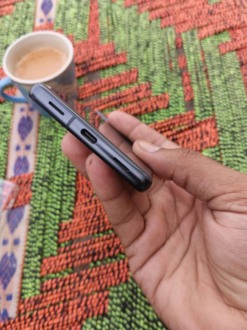 Google Pixel 7a 3
