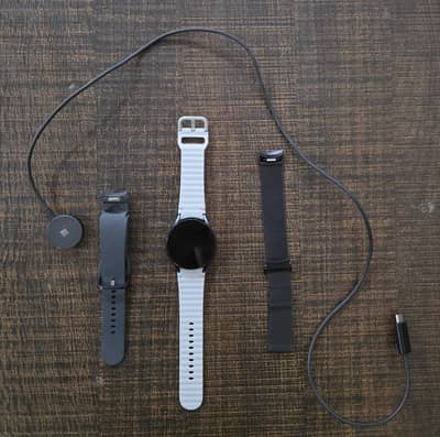 SAMSUNG GALAXY WATCH 6 44MM Mint Condition