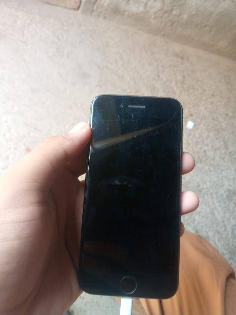 Apple iPhone 8 2