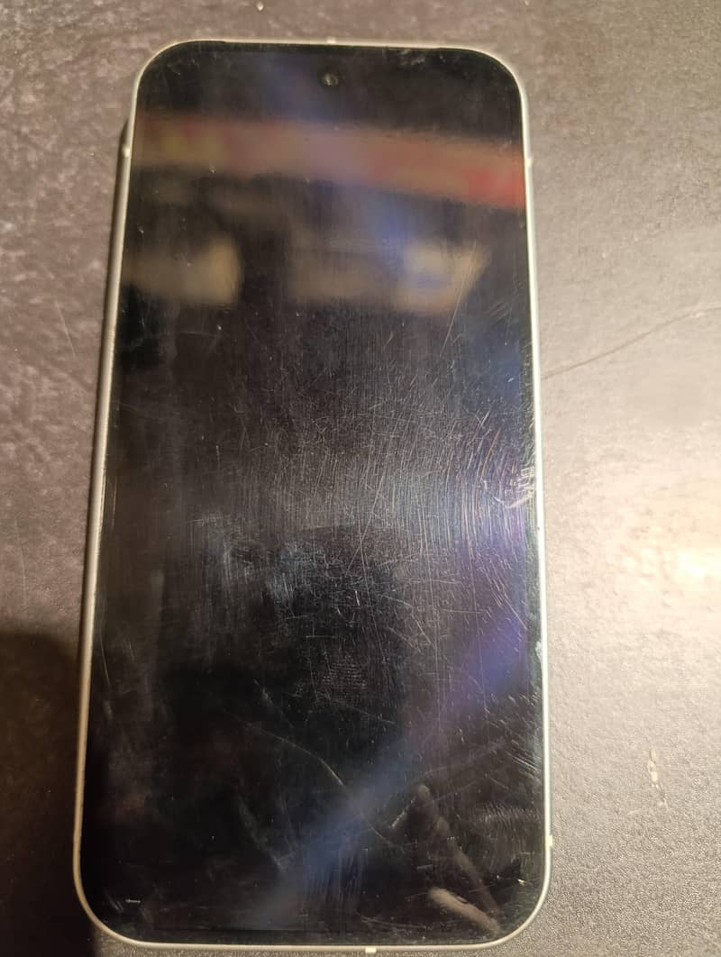 Google Pixel 9 4