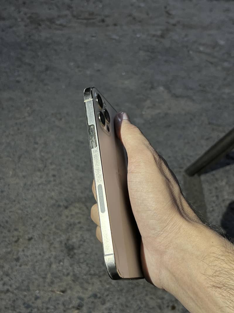 iPhone 12pro 1