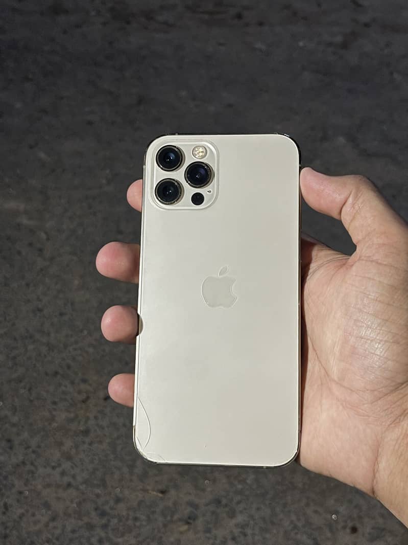 iPhone 12pro 3