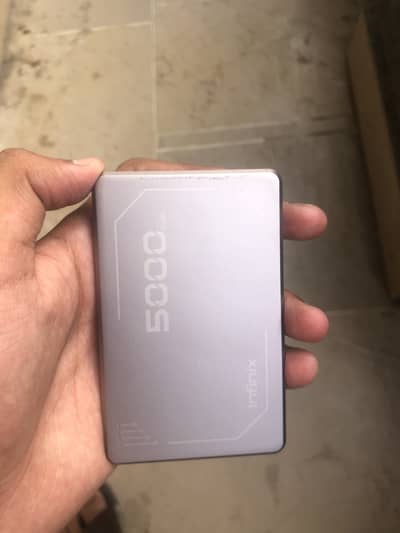 Infinix original wireless powerbank 5000 Mah Magsafe