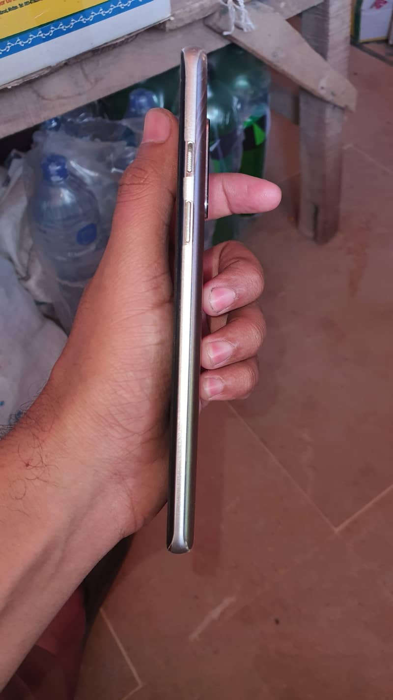 One Plus 8 Approved single sim 7