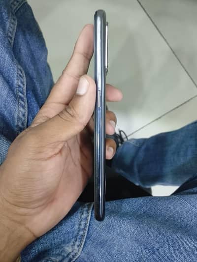 OPPO F19pro front camera blure ha Baki all ok ha box sath ha