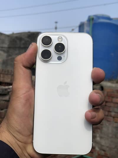 Apple iPhone 16 Pro Max