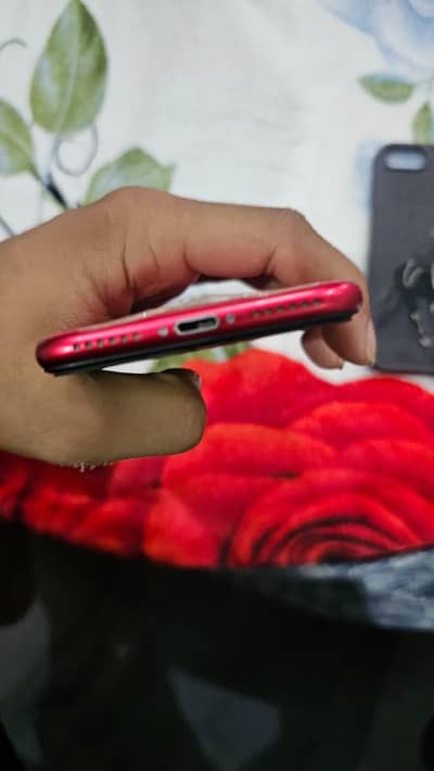 Apple iPhone SE