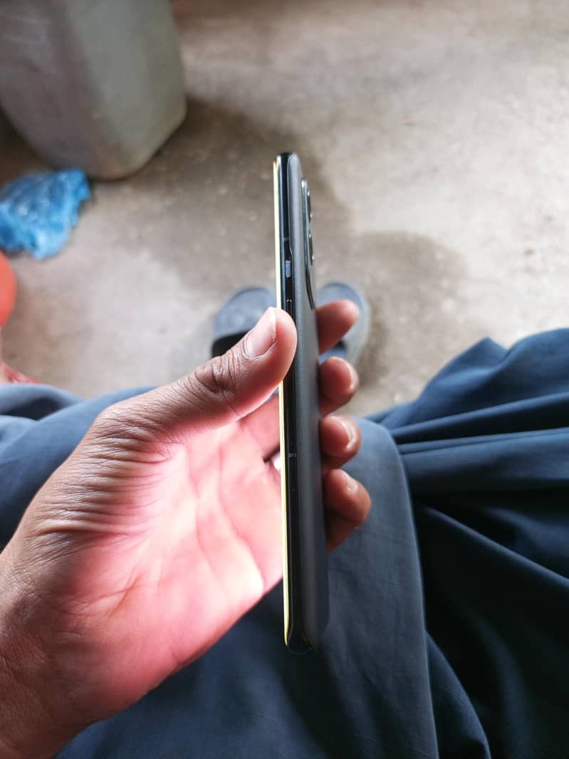One Plus 9 Pro 3