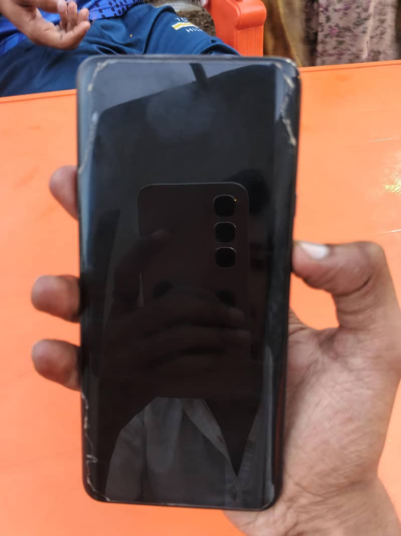 One Plus 7 Pro 3