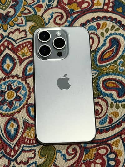 Apple iPhone 15 Pro