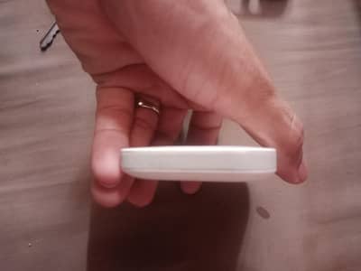 Huawei 4G LTE Mobile WiFi Hotspot E5573Cs-322 with Original Battery