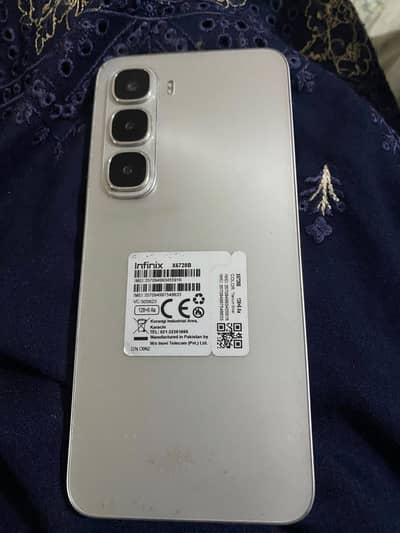 Infinix hot60i with box