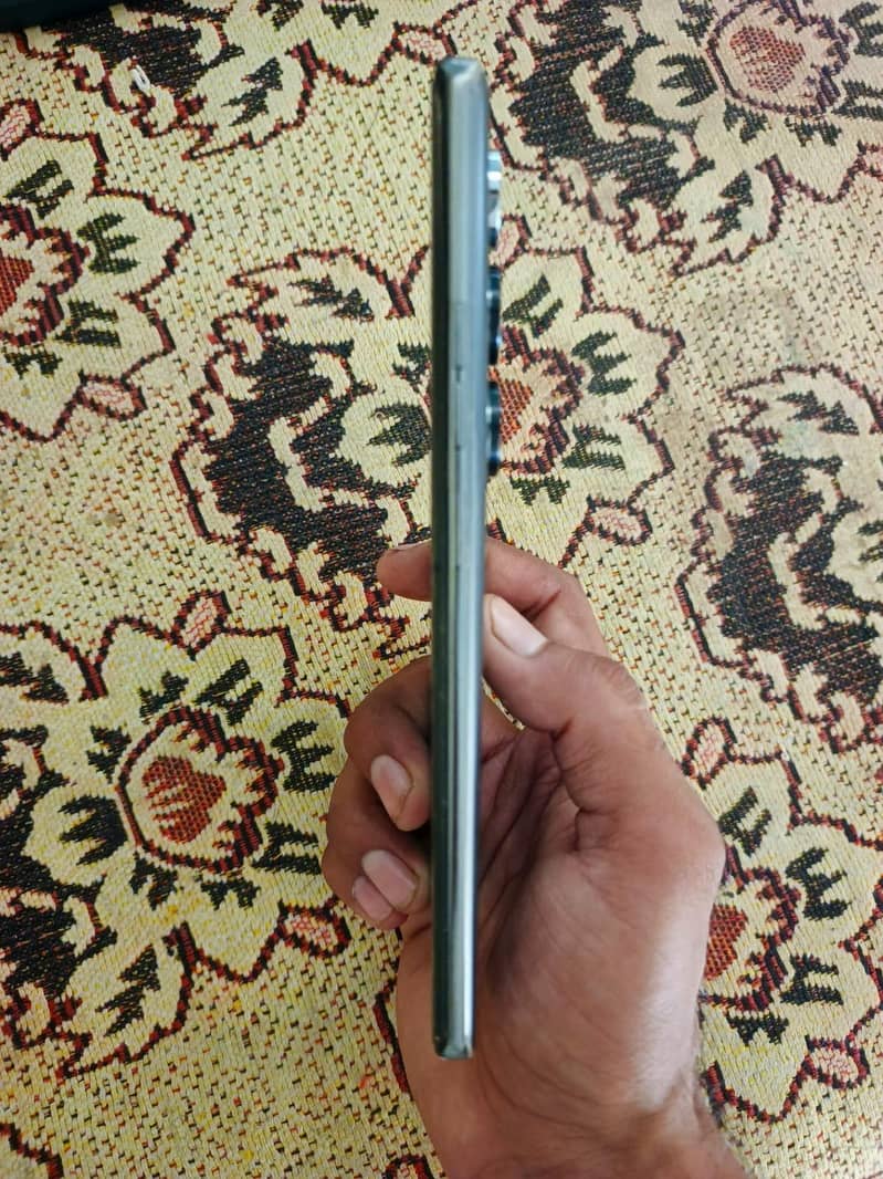Tecno CAMON 40 Pro 5