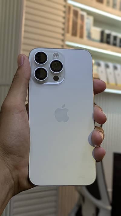Apple iPhone 15 Pro Max