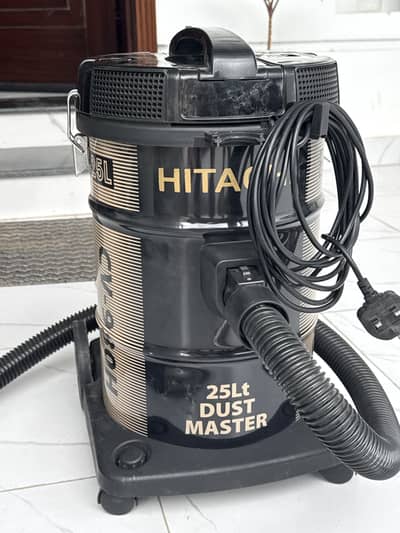 Hitachi 25 liters vacuum clear