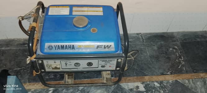YAMAHA EF2600 FW