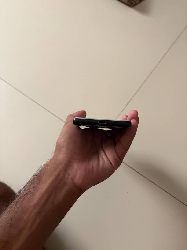 Google Pixel 6a 5