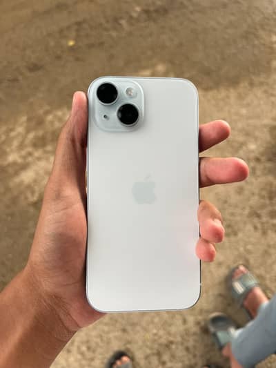 Apple iPhone 15