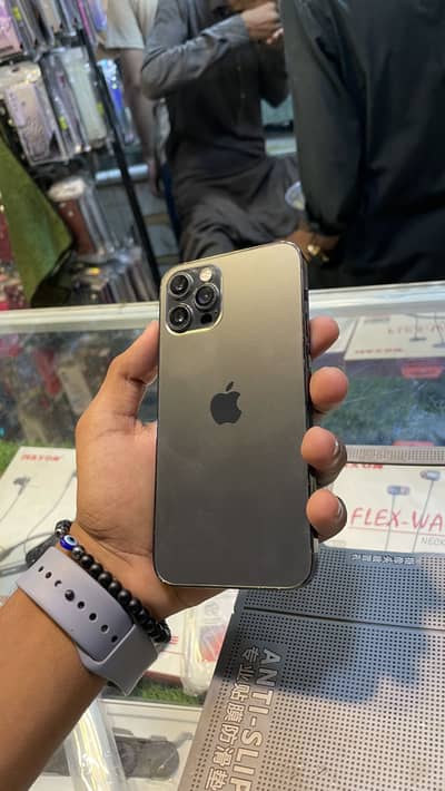iPhone 12 Pro