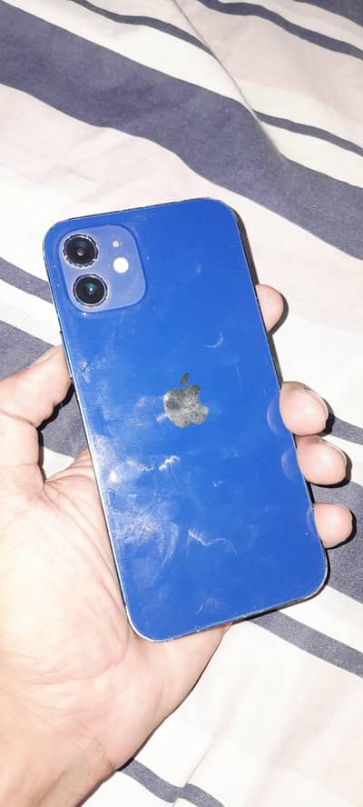 Apple iPhone 12