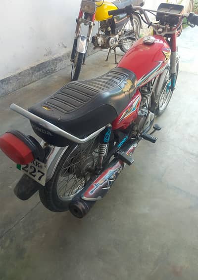 2016 model orignal condition all okay attock number  . 03195430809 call