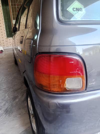 Daihatsu Cuore 2011
