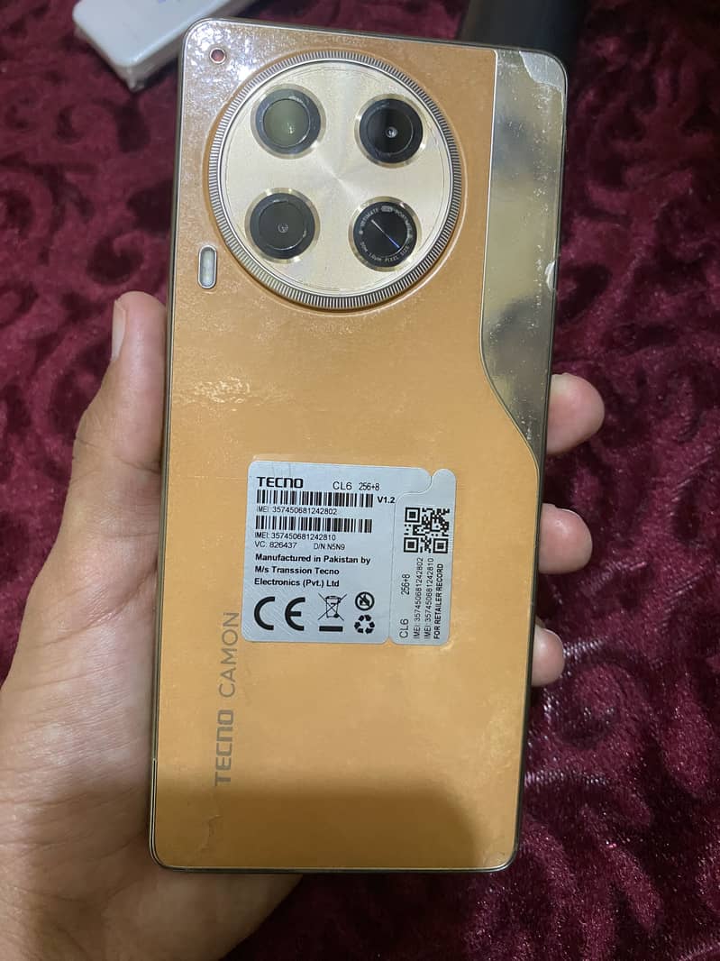 Tecno CAMON 30 0