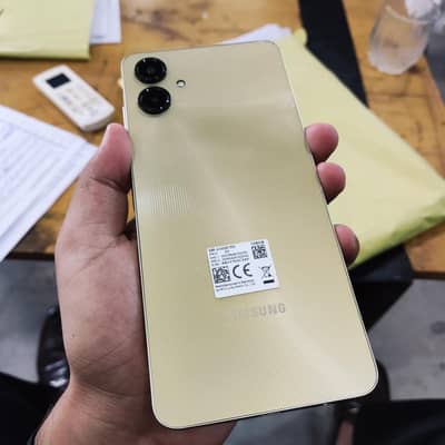 Samsung Mobile A06