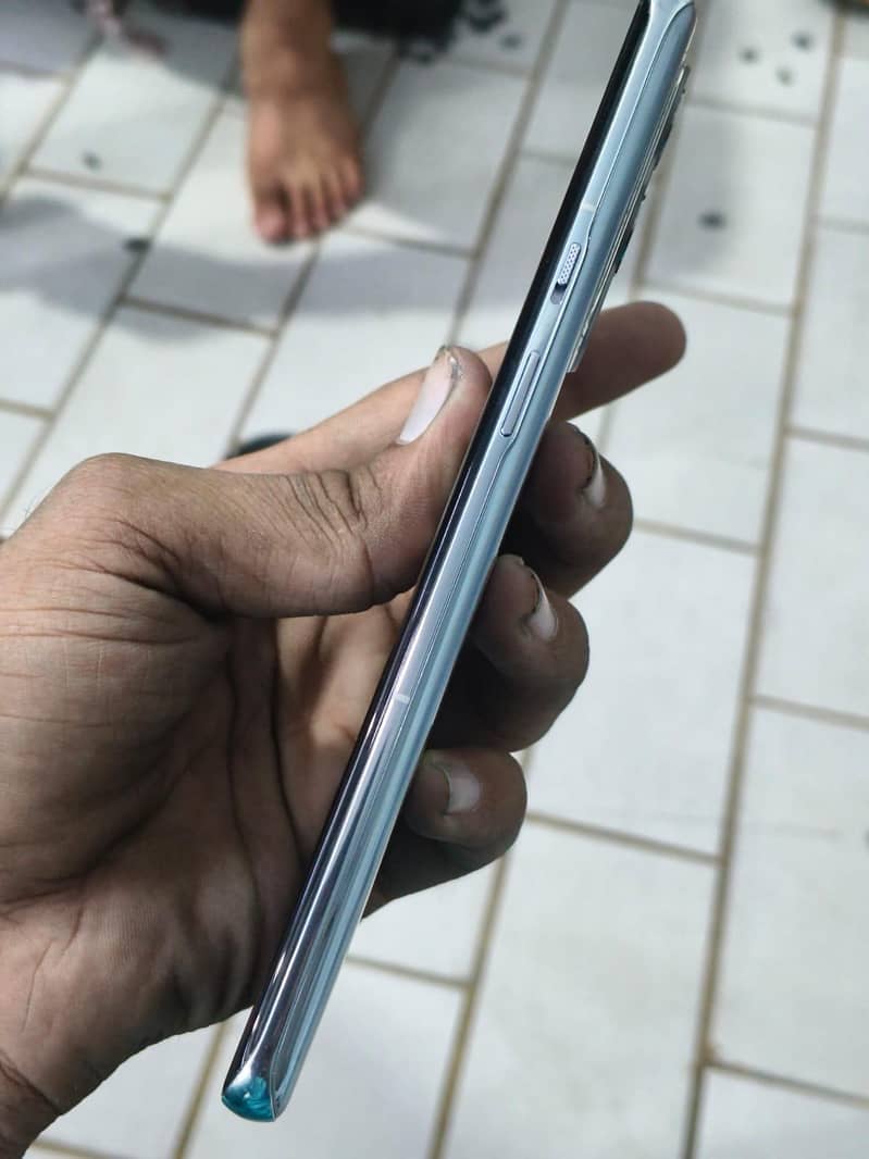 One Plus 9 Pro 5