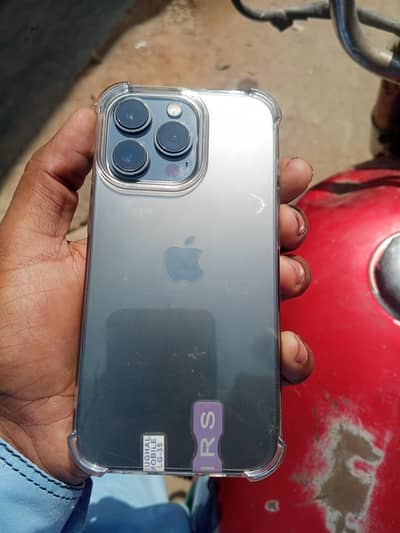 Apple iPhone 13 Pro jv