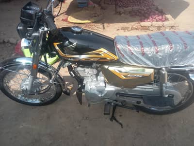 gold edition Black 125