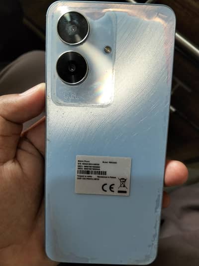 Realme Note 60